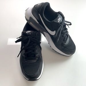 Nike Air Max Excee shoes
